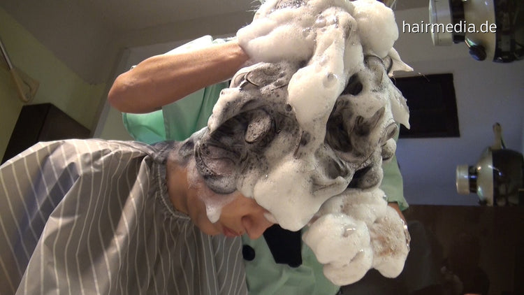 rich lather