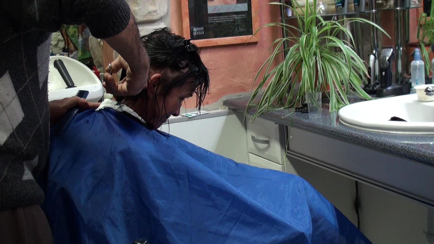 8063 lady cut by barber