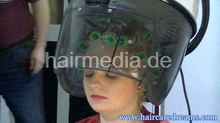 1118 Ismena Iris roller set