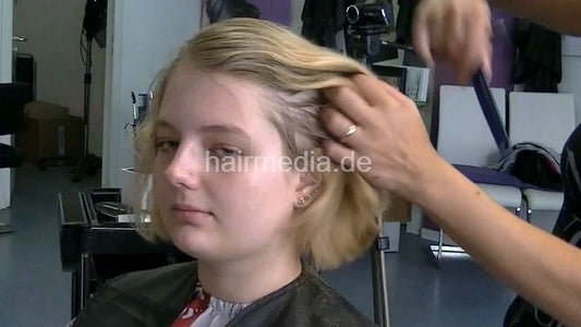 1508 Isarena going blonde by Grazia