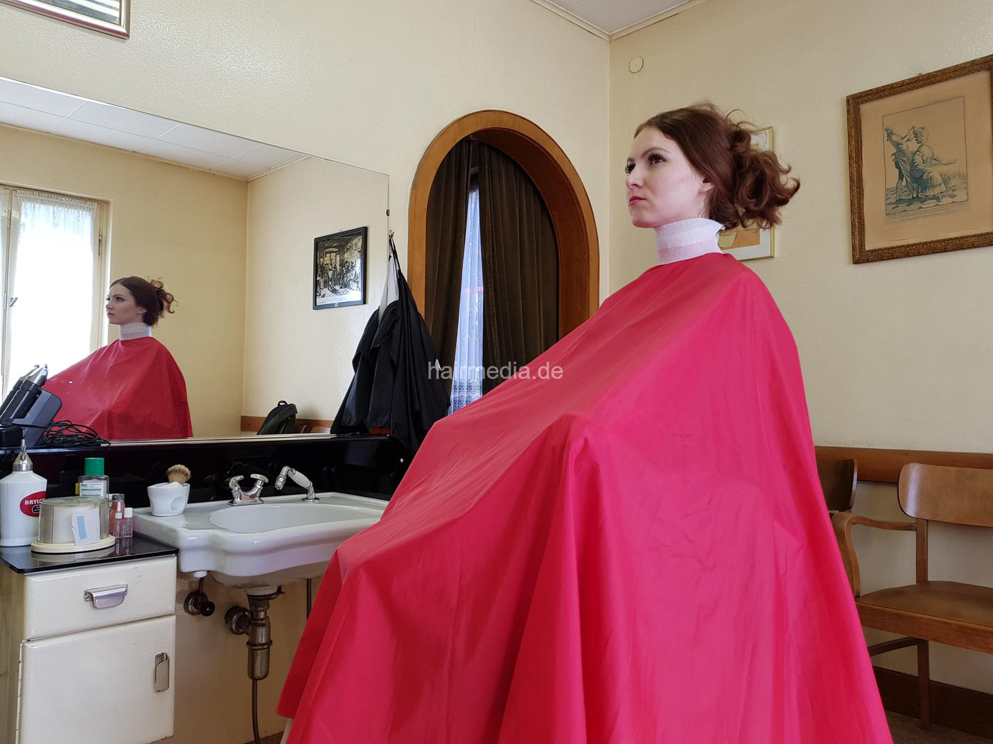 8147 JuliaR caping in vintage barbershop slideshow