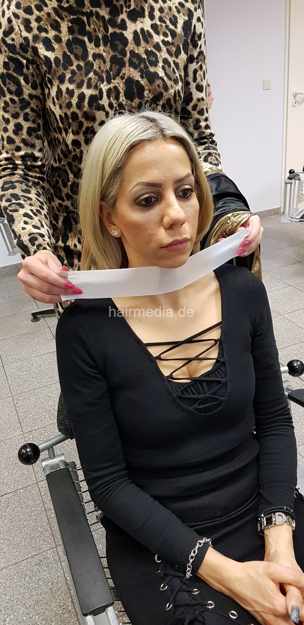380 Jiota by Julija caping pictures