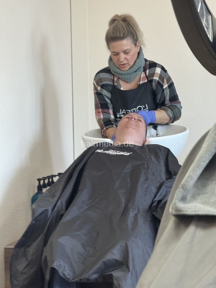 1269 Mike Perm and Yvonne Coloring Shampoo, Cut in salon slideshow and videos