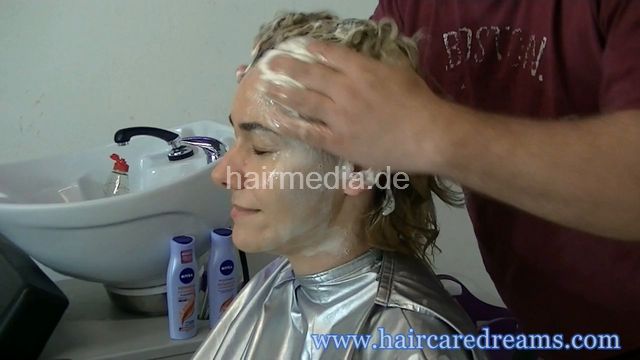 2111 Andrada last extreme hair ear and face wash by barber - dish washing liquid