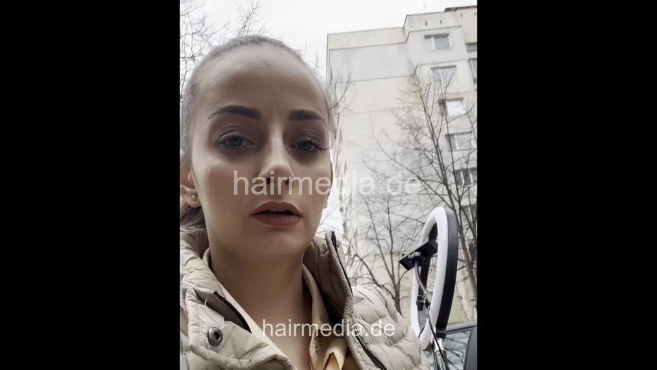 1257 240220 Nansi Bulgaria, pampering shampooing and blowout