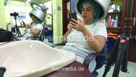 6228 LuisaB barberette short pant 2 wetset by barber frontcam