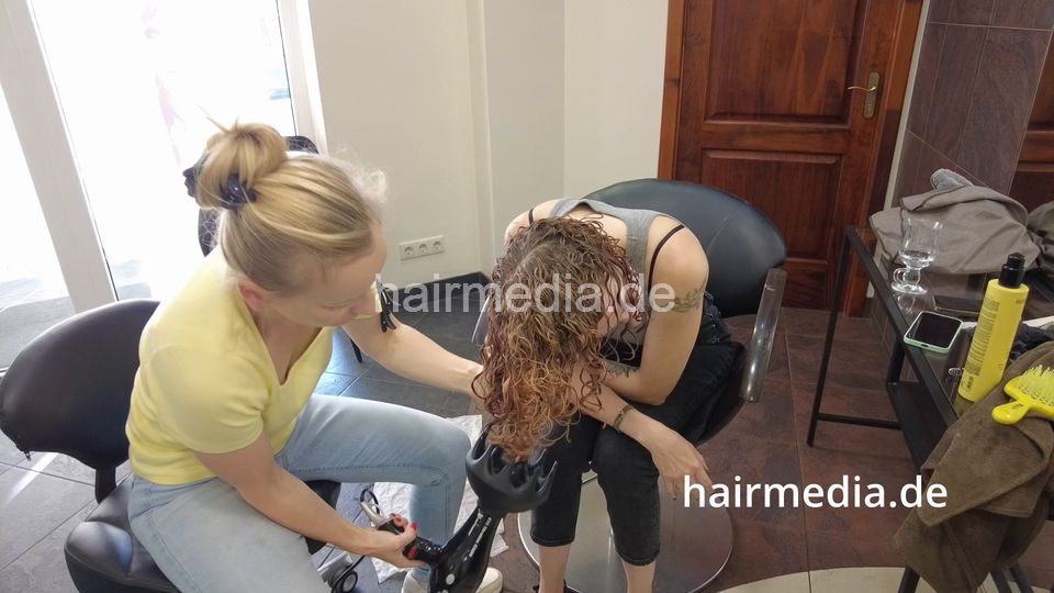 7201 Ukrainian hairdresser Vilnius study Perm Part 6