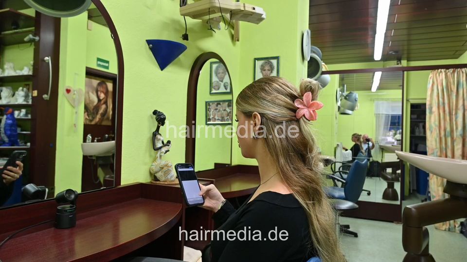 1265 AngelinaR 1 by salonbarber backward hair shampooing
