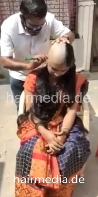 1242 241010 Sukanya Indian long hair Rapunzel headshave by barber