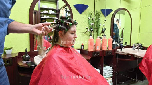 NadineD by barber 5 wetset