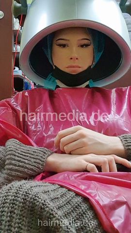 Amine TG backward shampooing and wetset by barber facecam