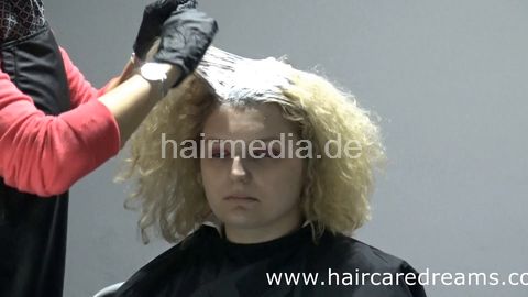 1118 Ismena 27019 Isa bleaching