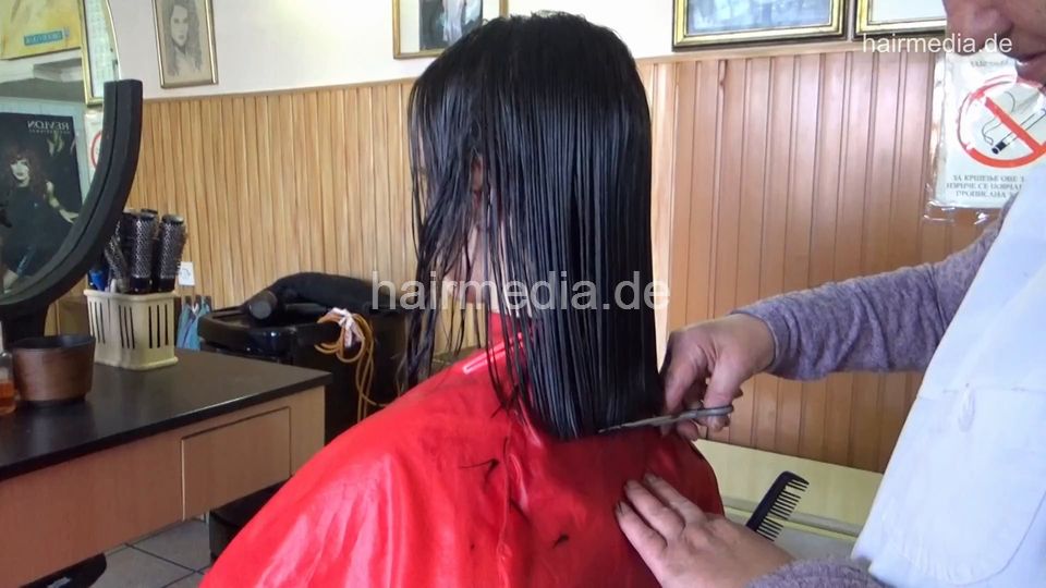 6221 two girls: Nina shampoo, haircut by vintage barber and barberette