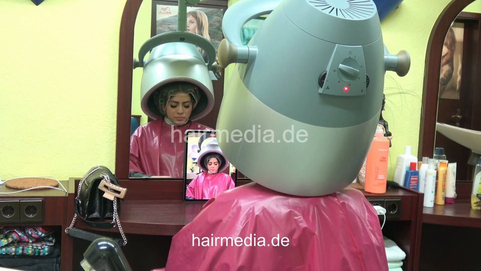 1249 AliciaN 3 by Magui multicaped under dryer and finish