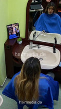 Load image into Gallery viewer, 1252 AliciaN 2 forward shampoo by barber multicaped - vertical video