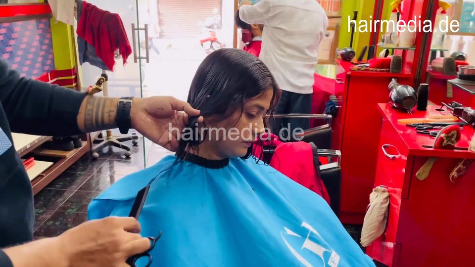 9149 Bob Haircut Of Cute Anita