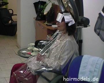 132 a day in CZ salon 1990