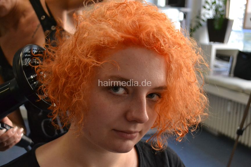 1508 Isarena coloring orange by Grazia