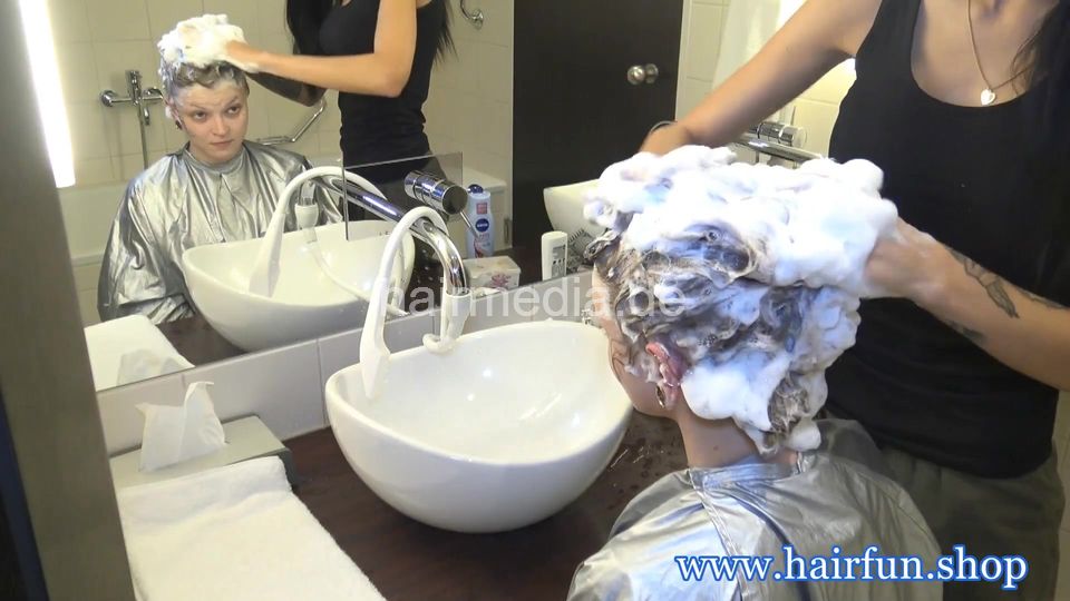1213 Denise by inked hotel bathroom sink shampooing grey pvc cape