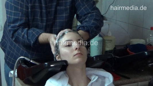 6219 Elena other shampoo by barber, vintage wetset