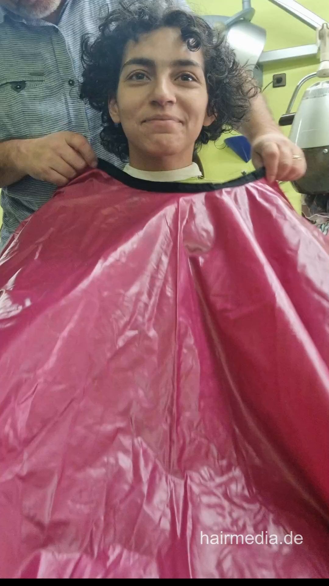 2303 Emma by salonbarber backward shampooing and blow multicaping ASMR vertical video