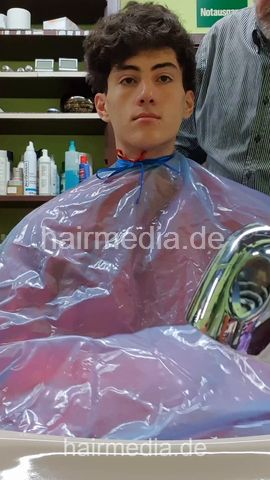 2303 young man Felipe controlled by mom Barbara forward shampoo and blow by barber - facecam