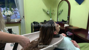 6225 Leyla 1 by MichelleH shampooing hairwash in leatherpants
