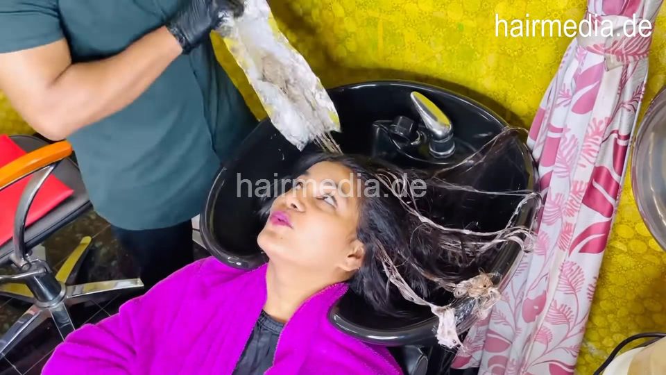 9149 Long Hair Highlights Of Surbhi And Straightened Hair