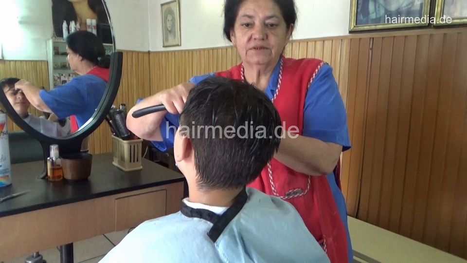 6221 Ana Family: Luca youngboy perm