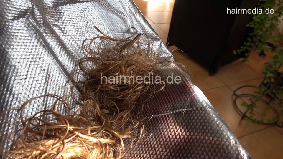 7203 Maryna 2 haircut pre perm