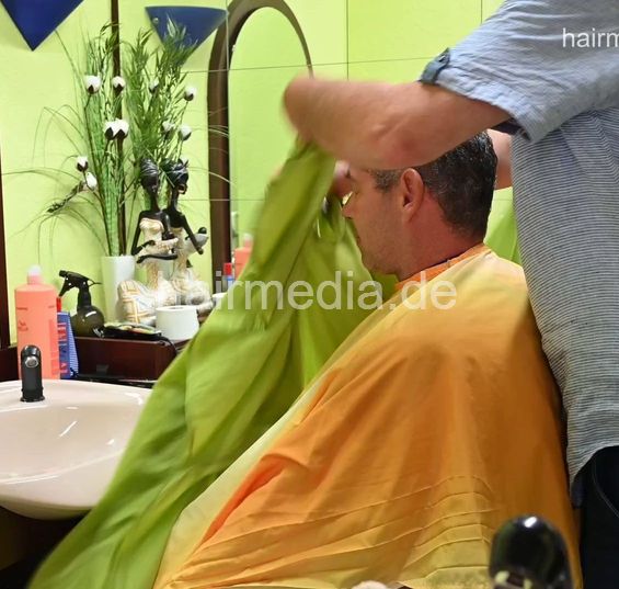 2300 MichaelF 3 by salonbarber caping show