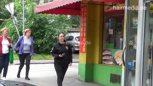 Spring Arising - NataliePM - Shampoo, cut, foenen. By old lady barber Ružica. She was unhappy with the result and the length of her hair after the haircut.