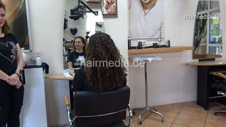 7203 Second 1 dry haircut long thick curly hair