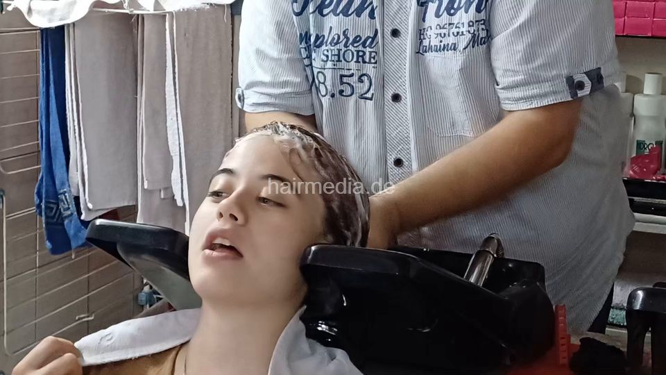 6235 partials mom and girls Slobodanka - teen, also with very thick and red hair. Shampooed by barber, haircut and blow