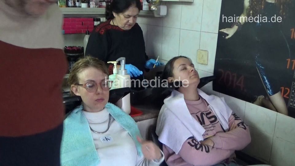 6229 SonjaB shampooing