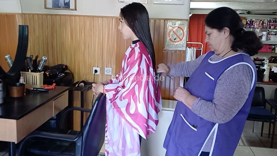 April cut - TeaP shampoo, cut, wetset. Also done by old lady barber Ružica. Controlled by mom