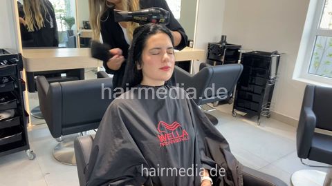 1255 AlinaR Dubai 250901 tint shampoo and blow