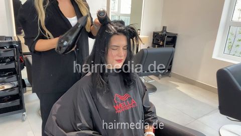 1255 AlinaR Dubai 250901 tint shampoo and blow