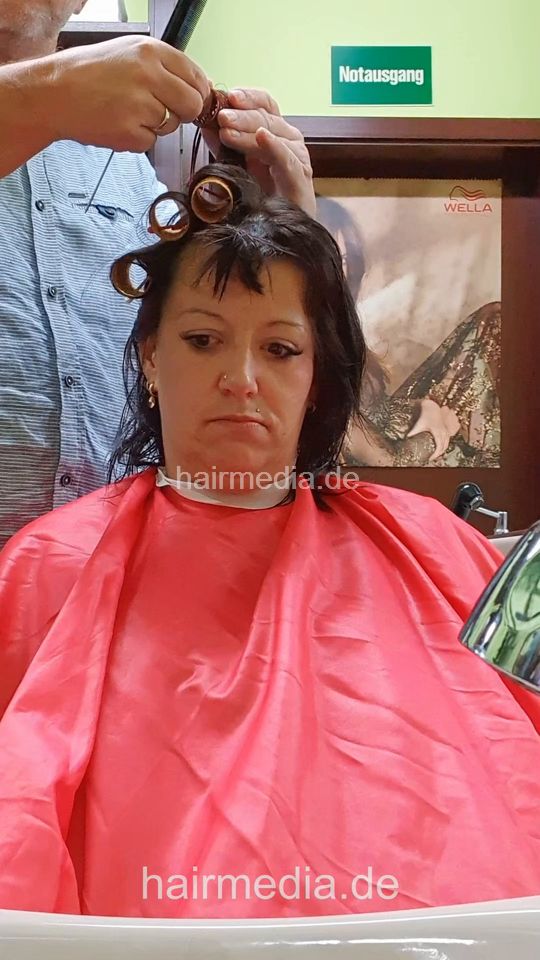 2303 YvonneT 3 wetset