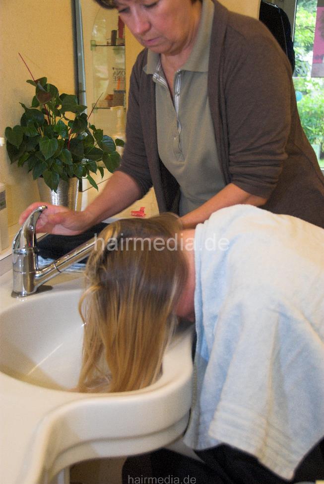 6064 KristinaS shampoo and set complete 123 pics for download