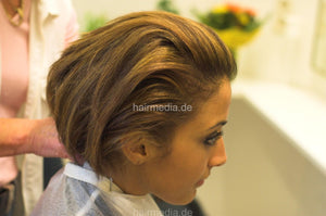 6086 Laila Hannover salon 1 shampooing backward by mature barberette