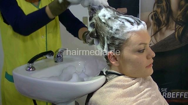 Laura Klara: Klara shampoo
