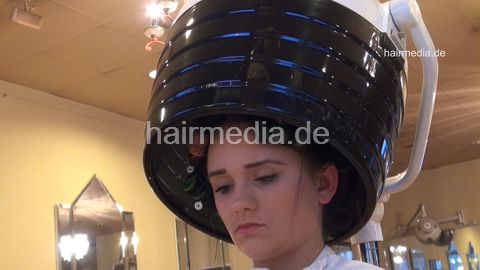 8094 Madlen 3 trim haircut and wet set by old barber in Berlin salon