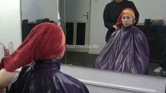 2206 Sari shampoo day at Melody Salon - upright shampoo