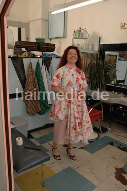 Shiwa Ludmilla Fr Ressler caping and haircutting and apron show pictures for download