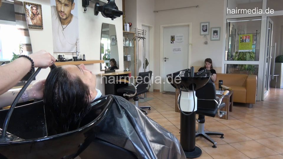 7203 Marisha 1 shampoo and haircut