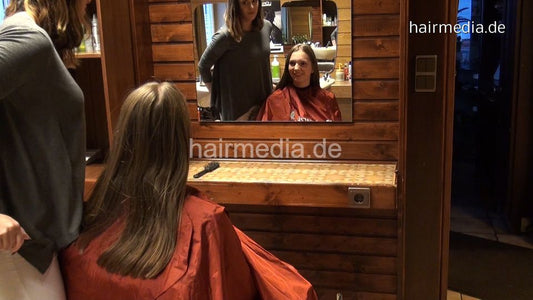 9074 03a NicoleF by SaraG upright salon shampooing
