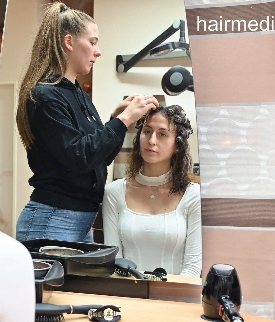 1229 4,5 Laura by Jessi backward salon shampooing and wetset all vertical videos