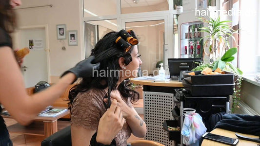1207 Yasmin 5 under the dryer and finish the curls