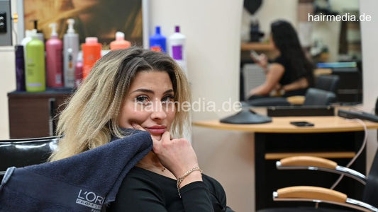 1226 06 MichelleH by NatashaA shampoo crimped hair